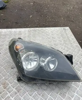 Opel Astra H Headlight/headlamp 24451033