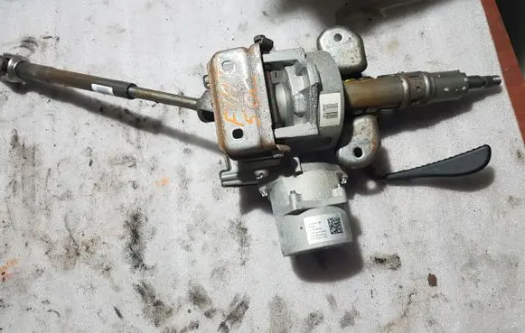 Fiat 500 Steering wheel axle 28160372