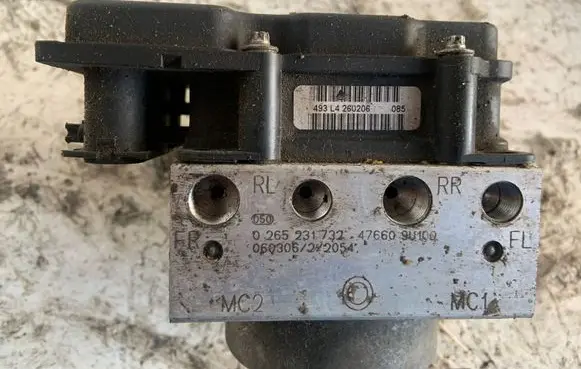Nissan Note (E11) ABS Pump 0265800518 0265231732476609U100 06030622054