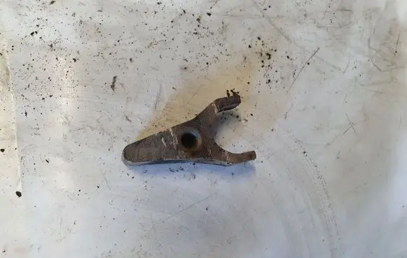 BMW 1 E81 E87 Camshaft holder NOCODE