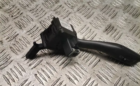 Audi A3 S3 8P Indicator stalk 8p0953513a