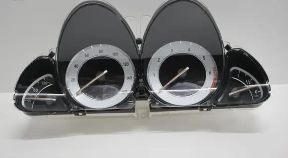 Mercedes-Benz SL R230 Speedometer (instrument cluster) A2305401148