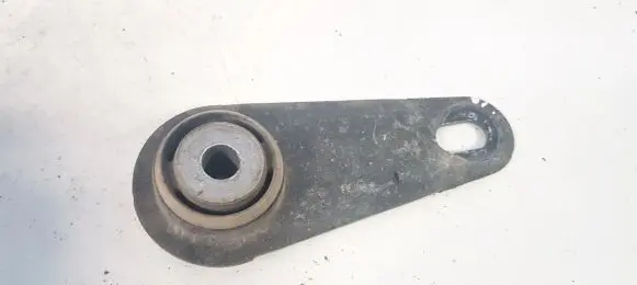 Peugeot 407 Radiator mount bracket 0205