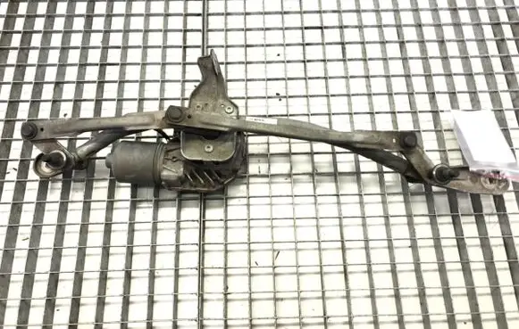 Front wiper linkage and motor