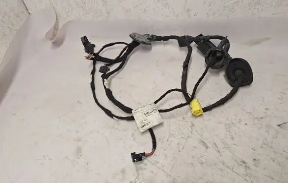 Audi A4 S4 B8 8K Front door wiring loom 8K0971030B