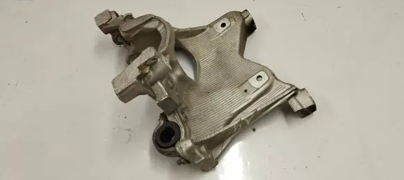 Audi A4 S4 B9 8W Engine mounting bracket 8w0399295e 8w0399295