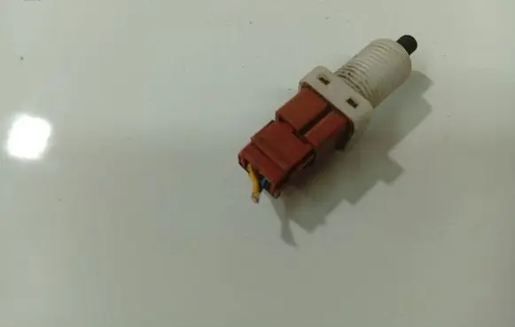 Peugeot 206 Brake pedal sensor switch 