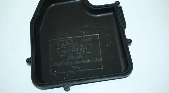 Audi A6 S6 C5 4B Fuse box cover 4B1907613