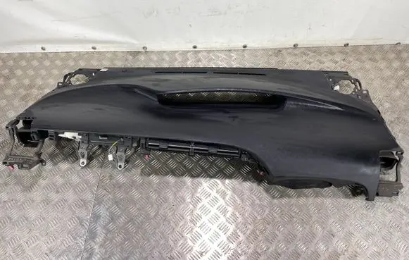 Toyota Prius (XW30) Dashboard 5541047080 0589P1000124