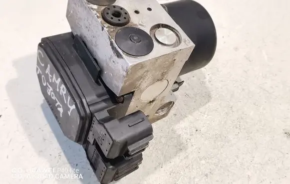 Toyota Camry ABS Pump 4451033070 1330004030