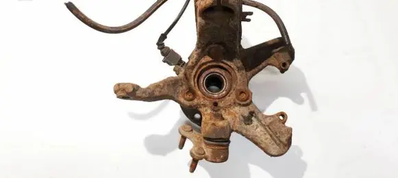 Front wheel hub