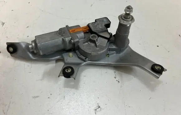 Honda Civic IX Rear window wiper motor