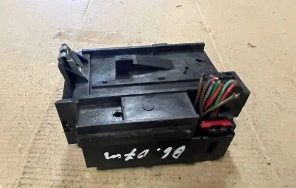 Volkswagen PASSAT B6 Ignition lock 3C0905843Q 33303301 12401801538957