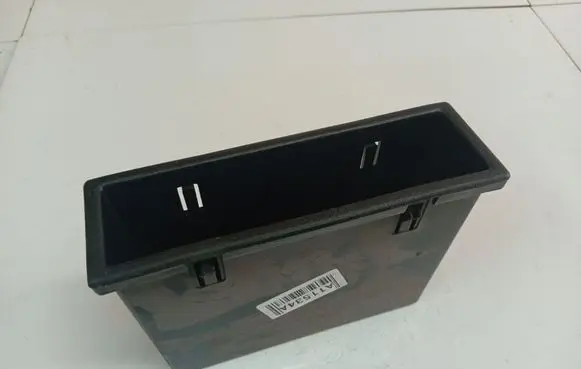 Opel Astra G Glove box 90561246