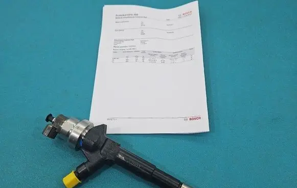 Opel Astra J Fuel injector 55567729 IMPRK1532003
