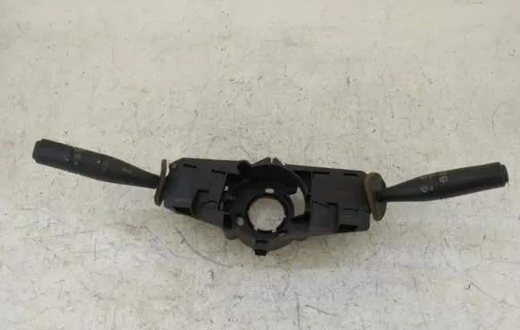 Peugeot 206 Hazard light switch 9630605180