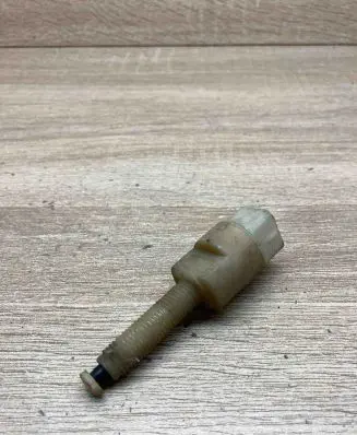 Audi A4 S4 B5 8D Brake pedal sensor switch 4A0945515A