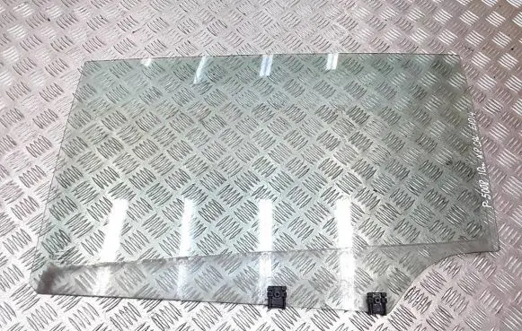 Peugeot 5008 Rear door window glass E643R007951