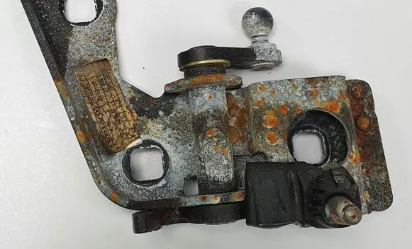 Volvo C70 Convertible roof lock/latch 30633393