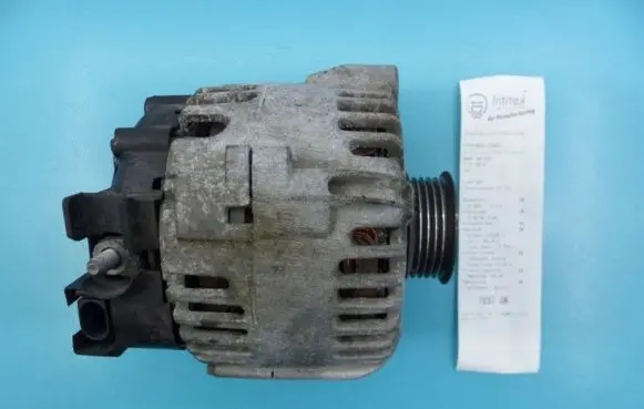 Toyota Avensis T270 Generator/alternator 2619890A IMPRK1287623