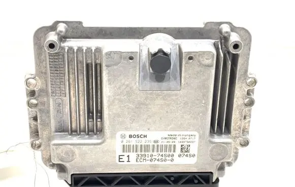 Suzuki SX4 S-Cross Engine control unit/module ECU