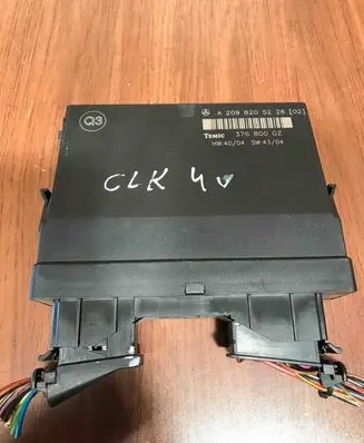 Mercedes-Benz CLK A209 C209 Comfort/convenience module A2098205226 376800GZ
