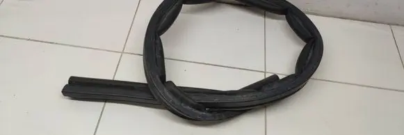 Peugeot Partner III Engine compartment rubber 