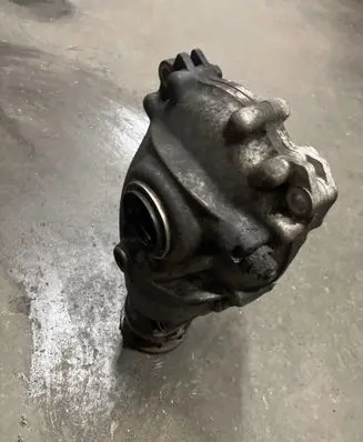 BMW 5 F10 F11 Front differential 7584517 211015 EAF95Z247