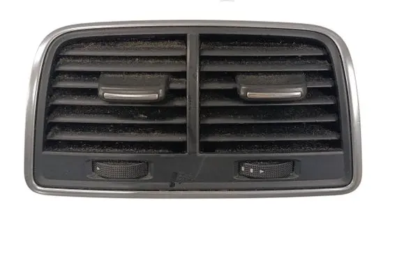 Rear air vent grill