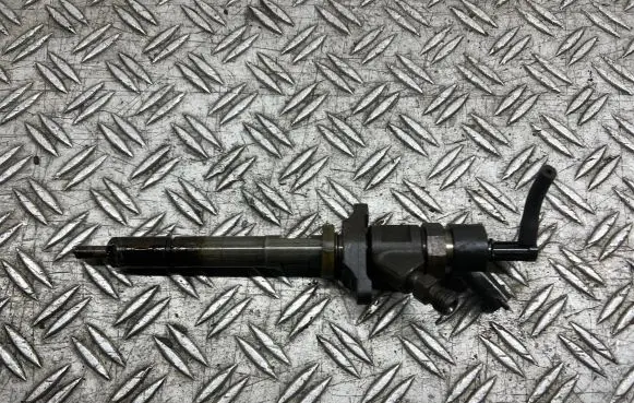 Volvo V50 Fuel injector