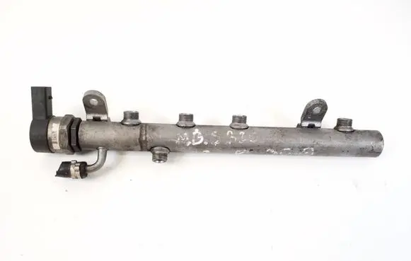 Mercedes-Benz S W221 Fuel main line pipe A6420702495