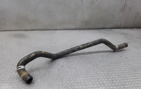 Renault Sandero I Engine coolant pipe/hose