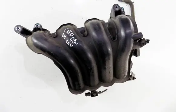 KIA Ceed Intake manifold