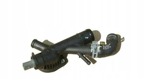 Audi A4 S4 B8 8K Engine coolant pipe/hose 03L121132A