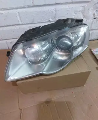 Volkswagen PASSAT B6 Headlight/headlamp 3C0941753G 89312655