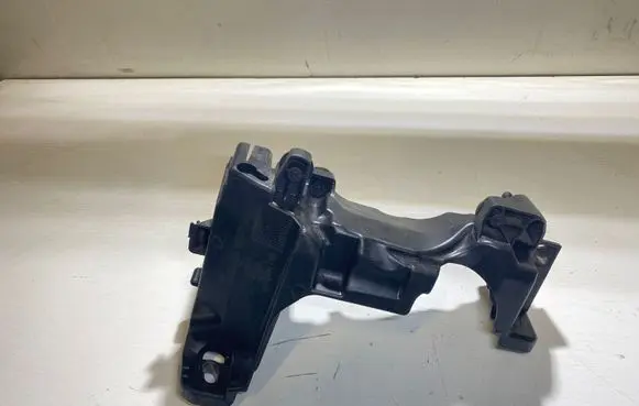 Other engine part