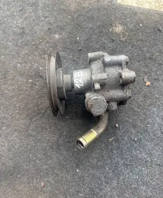 Ford Galaxy Power steering pump 95VW3A733AA