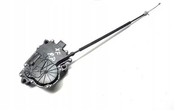 Loading door lock