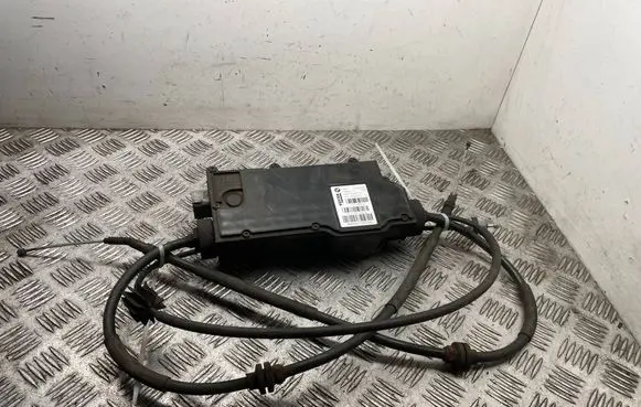 BMW X5 E70 Hand brake control module 6779451