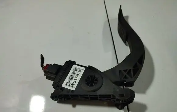 Audi A6 S6 C6 4F Accelerator throttle pedal 8K1721523