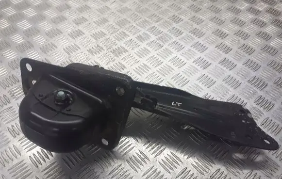 Volkswagen Golf Plus Rear control arm 1K0501475