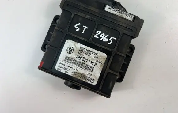 Volkswagen Touran I Other control units/modules 09K927750H
