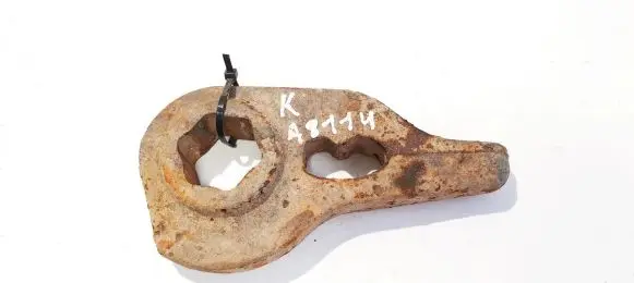 Dodge Durango Engine mounting bracket
