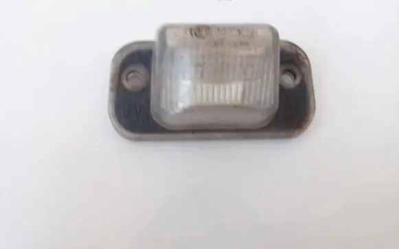 Seat Toledo I (1L) Number plate light E10022909