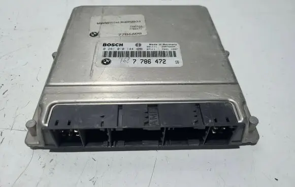 BMW 5 E39 Engine control unit/module 28RTE634 7786608 0281010144