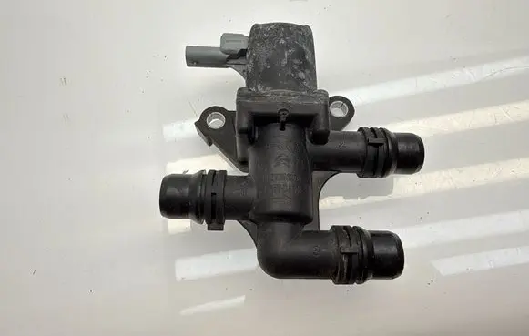 Opel Mokka B Electric auxiliary coolant/water pump 9829266280