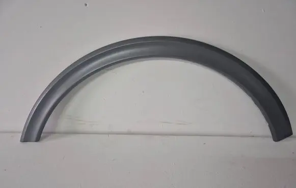 Front arch trim