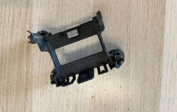 Suzuki Vitara (LY) Distronic sensor bracket 1271321010