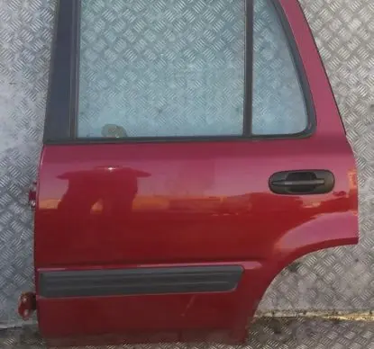 Honda CR-V Rear door