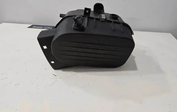 Maserati Levante Air filter box 670038727 72405505